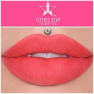 JEFFREE STAR - NWT- Velvet Trap Matte Lipstick in Watermelon Soda (Coral Pink)